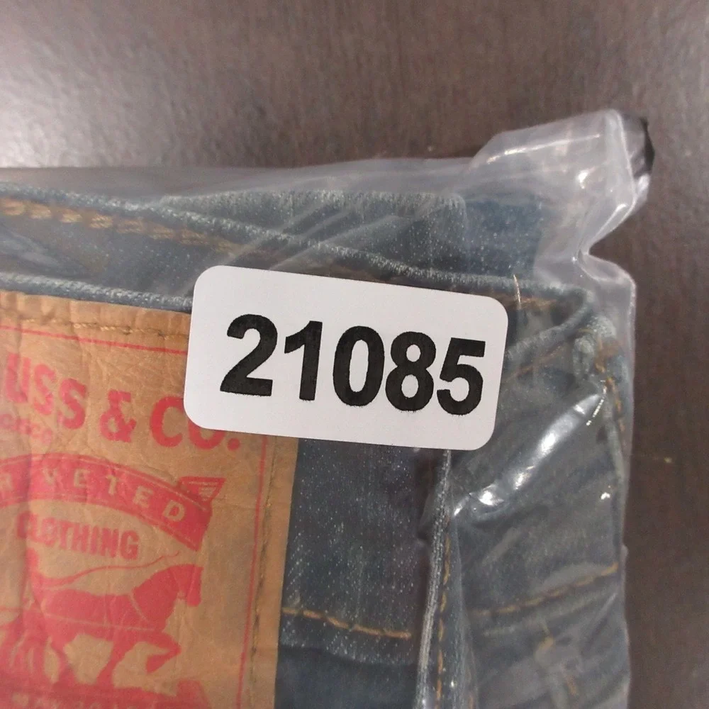 Levis Jeans Mens 38x32 Blue 541 Athletic Tapered Faded Zip Whisker Denim‎ Pants